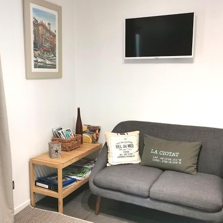 Chambre D'Hotes Le Secadou La Ciotat Esterno foto